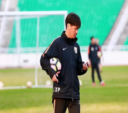 李霄鵬為何從海牛下課后，至今都沒有找好新東家，背后原因找到了