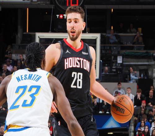 申京狂轟39+16+5！火箭3連勝擒步行者杜蘭特傷停西亞卡姆27分