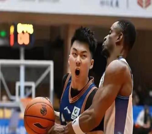 景菡一21分5板2助CBA四川男籃6184山西李瑋顥14分