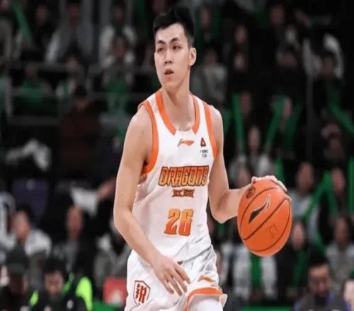 男籃官宣21人集訓(xùn)！廣東3人入選，龐崢麟徐昕如愿出現(xiàn)，周琦缺席