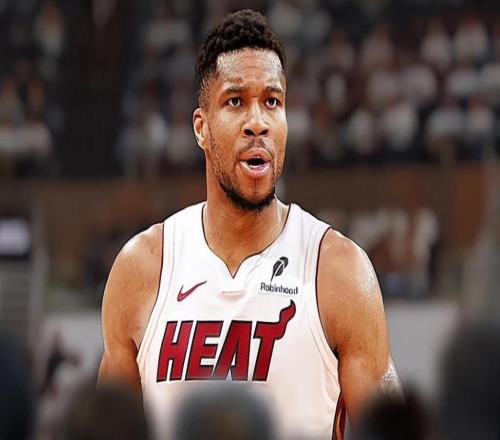 字母留隊(duì)概率53%最高！三隊(duì)報(bào)價(jià)雄鹿仍不滿意：熱火8換1還在加碼