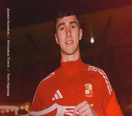 官方：曼聯(lián)19歲前鋒斯坎倫租借加盟英乙斯文登