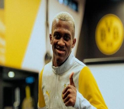 黑店買新人！多特挖來(lái)17歲天才指揮官，主管直言他是南美最佳