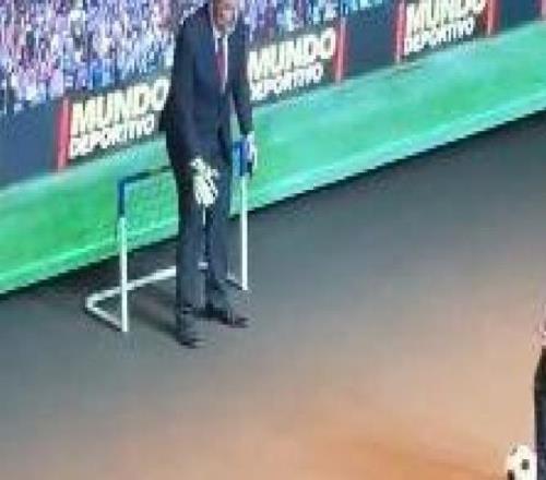 霍安加西亞：巴薩在各條戰(zhàn)線都有競爭力，對本賽季感到樂觀