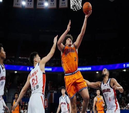 上海男籃，有望登頂