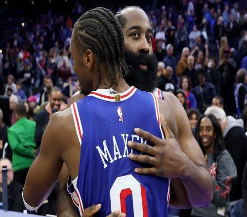 哈登申請離隊！快船15分慘敗，看數(shù)據(jù)：他是頭號罪人！