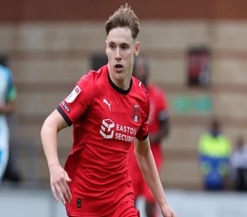 官方：曼聯(lián)從萊頓東方召回20歲中場(chǎng)穆爾豪斯