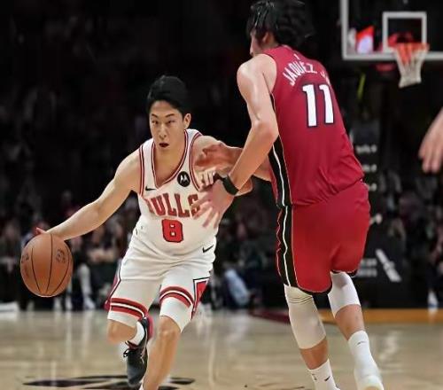 河村勇輝背靠背砍6分6籃板6助攻，他已經(jīng)進(jìn)入公牛常規(guī)輪換名單！