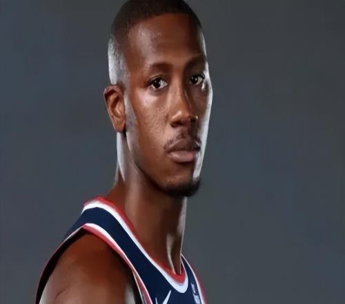 快船輸76人1喜3憂(yōu)！2小將打出價(jià)值，鄧恩攻守全崩，內(nèi)外防守拉胯