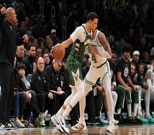 慘敗中為數(shù)不多的亮點(diǎn)！雄鹿也算是挖掘出了這位后場(chǎng)新星的潛力