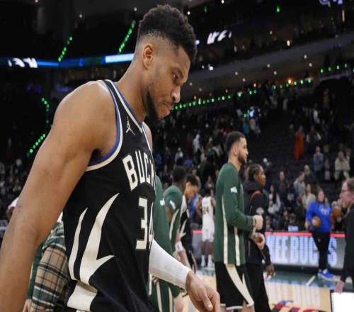 NBA傳聞：利拉德試圖招募字母哥加盟開拓者，但似乎并不奏效