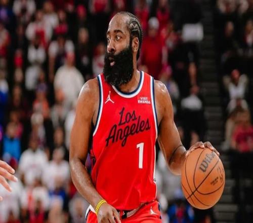 船記：哈登想要兩年8000萬的全額保障續(xù)約合同，遭到快船拒絕