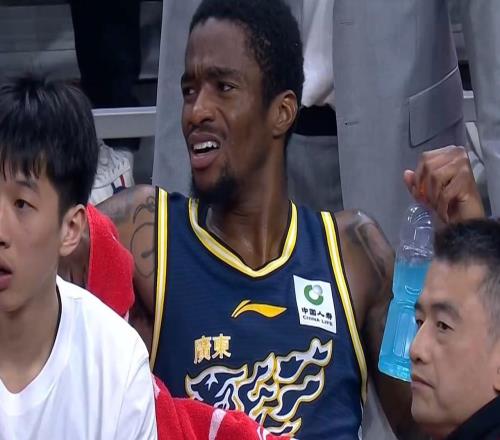 廣東8494上海！球員評分：1人滿分，3人良好，4人不合格