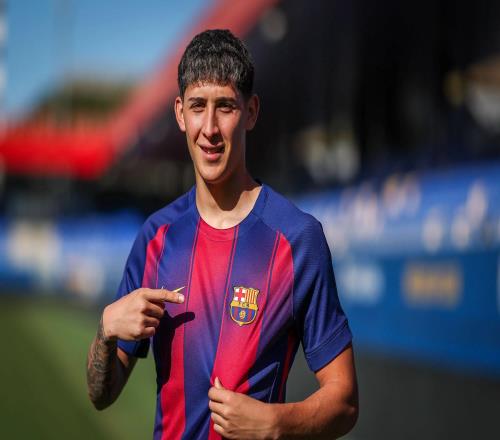 官方：巴薩租借簽下19歲烏拉圭后衛(wèi)帕西菲科，他將加盟B隊(duì)