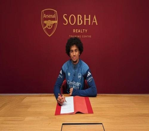 官方：阿森納從斯托克城簽下18歲后衛(wèi)杰登狄克遜