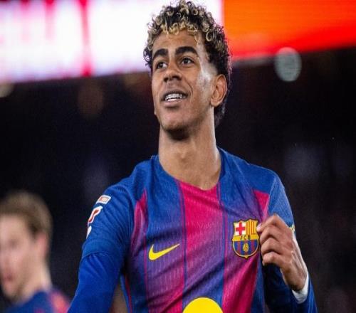 亞馬爾破僵局阿勞霍頭槌，巴薩21阿爾瓦塞特，衛(wèi)冕冠軍晉級四強