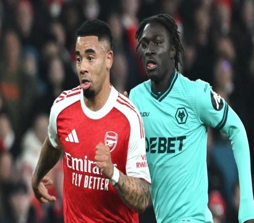 阿森納晉級(jí)英聯(lián)杯決賽后，英超客戰(zhàn)狼隊(duì)提前至2月18日進(jìn)行