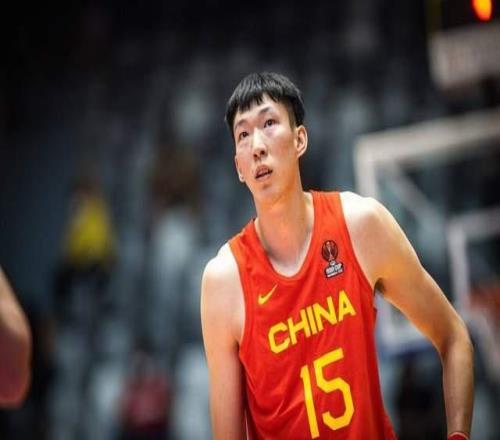 無緣國家隊(duì)留遺憾！周琦悄然發(fā)聲，情緒焦急，難道要怪山東大漢