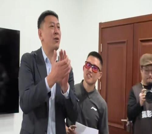 同曦勝深圳，老板更衣室肯定全隊(duì)，郭昊文漢茲獲腰帶，氛圍極佳