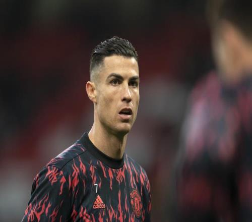 拒絕回歸！英媒曝曼聯(lián)今夏不考慮簽回C羅，或加盟美職聯(lián)挑戰(zhàn)梅西