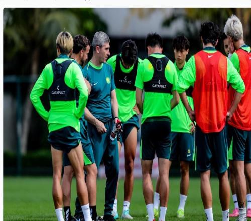 中超眾多球隊(duì)受處罰主動(dòng)認(rèn)罰，為什么北京國(guó)安卻公開硬剛足協(xié)