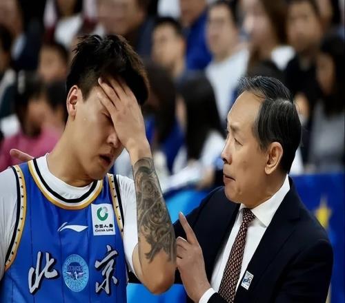 CBA常規(guī)賽第一階段總結(jié)：三隊(duì)驚喜，三隊(duì)失望