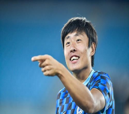 2奪亞冠、4奪中超！37歲鄭龍官宣退役，世俱杯進(jìn)球，至今無(wú)人復(fù)制