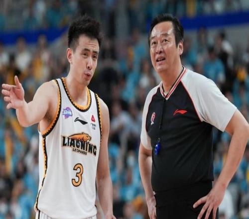 CBA最搞笑的一幕！遼籃提前開香檳被打臉：險遭倒數(shù)第2反絕殺