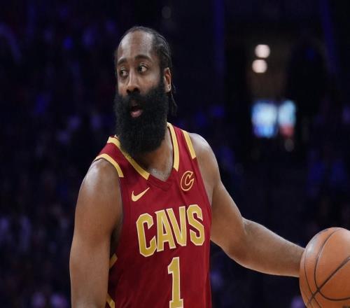 效果拉滿，船記：如果官宣及時，理論上哈登明日可以出戰(zhàn)快船