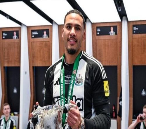 拉塞爾斯離開(kāi)紐卡，加盟萊斯特城