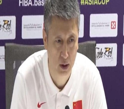 中國男籃21人大名單公布，郭士強選擇有尊嚴(yán)的妥協(xié)