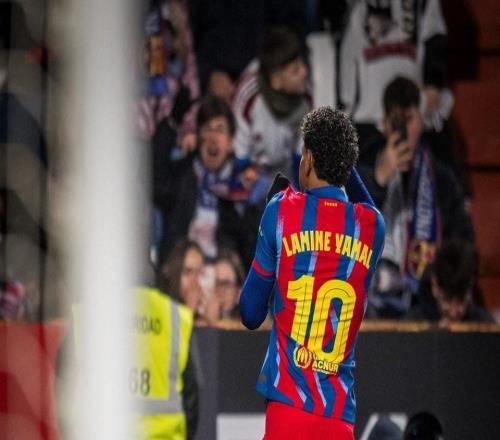 狀態(tài)火熱，亞馬爾在巴薩一線(xiàn)隊(duì)首次連續(xù)四場(chǎng)進(jìn)球