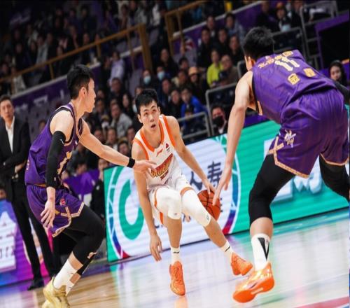 入選集訓(xùn)隊(duì)又怎樣郭導(dǎo)固執(zhí)+保守，最佳新秀大概率落選正式名單