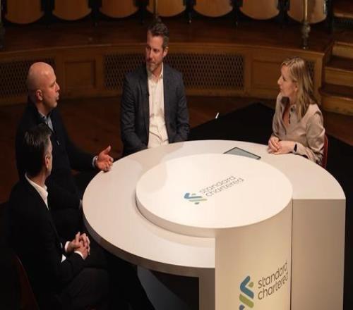 斯洛特：休斯總在我需要幫助時出現(xiàn)，讓我處于理想環(huán)境中工作