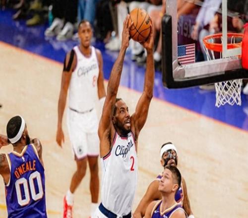 小卡落選全明星引熱議！陽記吐槽選詹皇系雙標(biāo)中方經(jīng)紀(jì)人解析緣由