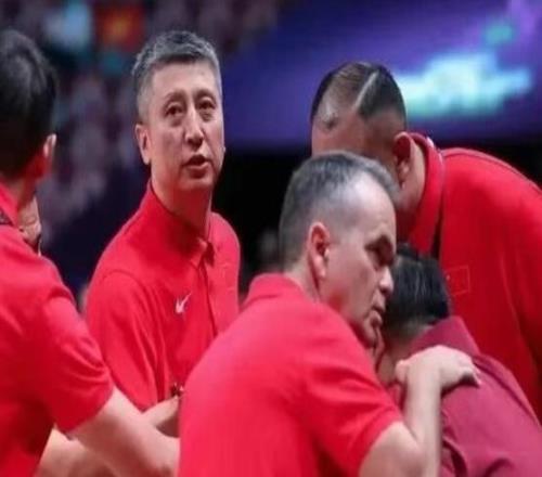 從國(guó)家隊(duì)集訓(xùn)名單看，郭士強(qiáng)想重新執(zhí)教遼籃了