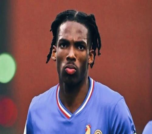 超身價(jià)三倍轉(zhuǎn)會(huì)費(fèi)！利物浦“押寶”新范戴克