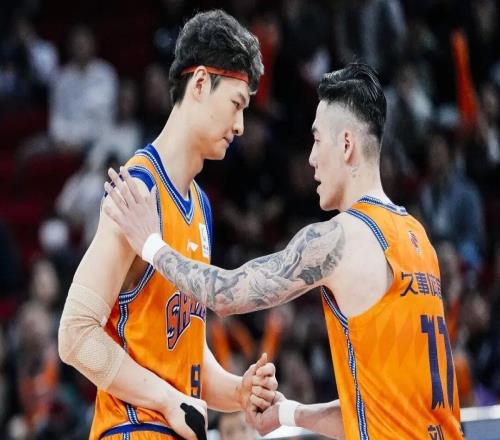 上海男籃這賽季為何變強(qiáng)了