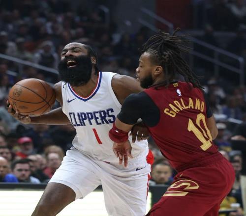 36歲換26歲！哈登加盟騎士，放棄230萬獎(jiǎng)金，36歲為了沖冠，拼了