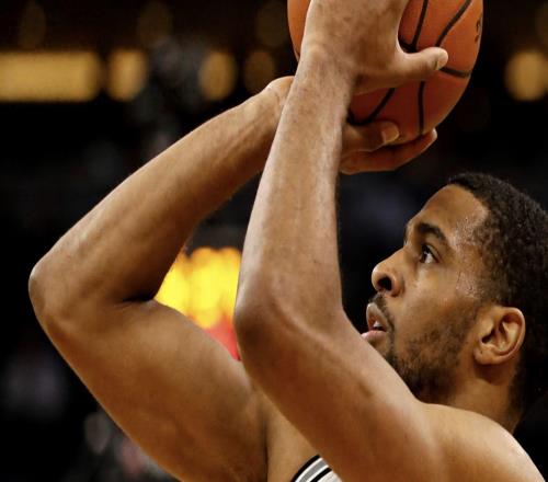 殘陣狂勝23分！山西8461雙殺四川法耶準(zhǔn)四雙統(tǒng)治全場