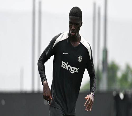 切爾西官方：馬馬杜薩爾將身披球隊的19號球衣