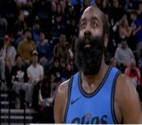 米切爾29分騎士33分大勝快船，哈登離開(kāi)快船破罐子破摔