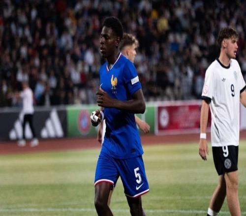 隊報：巴黎17歲后衛(wèi)恩蘭杜可能加盟拜仁，球員合同今夏到期