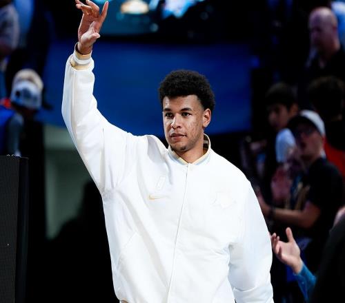 2換1！4換1！衛(wèi)冕冠軍官宣兩筆交易，SGA傷情更新