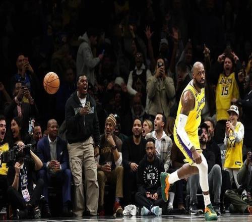 詹姆斯身邊人透露他將把騎士當(dāng)今夏目的地，他已接受降薪現(xiàn)實(shí)