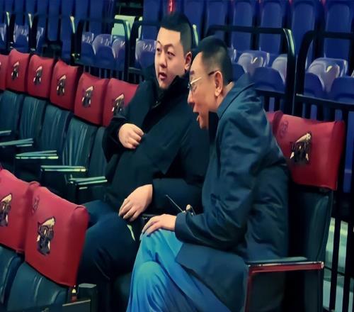 遼籃又辟謠了！所謂俱樂部將易主純屬胡說八道，正找新贊助是真的