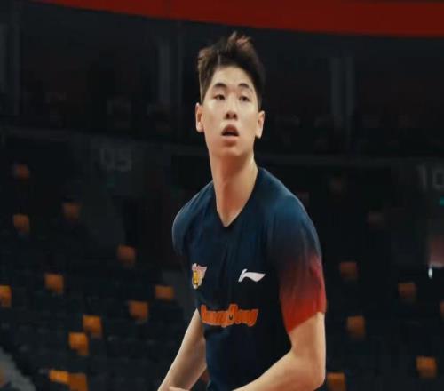 崔永熙自宣！親承復(fù)出倒計(jì)時(shí)，對(duì)廣東持球與防守的加成會(huì)非常大！