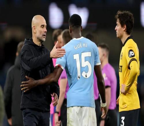 TA：格伊在聯(lián)賽杯半決賽首回合后才加盟曼城，因此無(wú)法出戰(zhàn)決賽