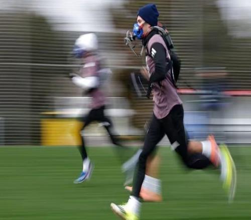 阿斯：平圖斯的阻氧面罩整套3萬歐，幫助規(guī)劃球員體能、強度