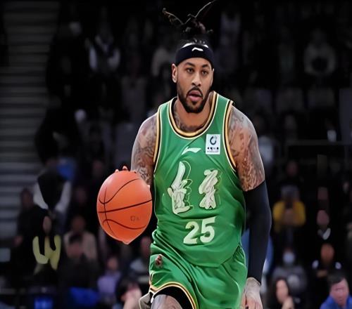 遼寧隊放假！莫蘭德和威爾斯打包，一起坐飛機回家